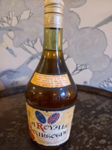 Vedrenne La Royale Bourgogne Grande Liqueur Jaune 40% vol