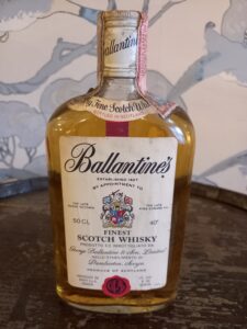 Ballantine's Finest Blended Scotch Whisky - 1970s (40%, 50 cl)