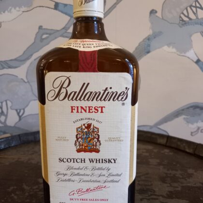 Ballantine's Finest Blended Scotch Whisky - 1970s (43%, 1 litre)