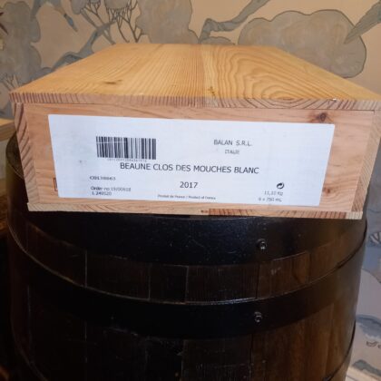 2017 Joseph Drouhin Clos des Mouches Blanc, Beaune Premier Cru, France