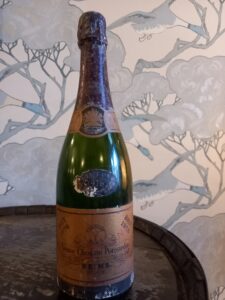 1976 Veuve Clicquot Ponsardin Carte Or Brut, Champagne, France